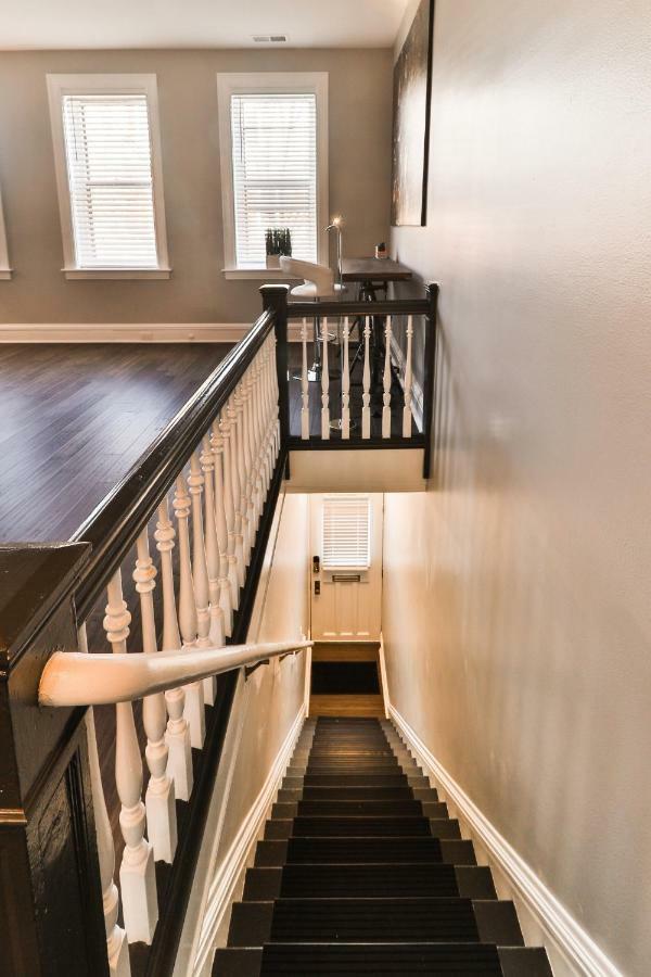 Luxury Apt W/ Spectrum Mood Lighting - Historic Cherokee Street Antique Row مرتفعات ميريلاند المظهر الخارجي الصورة