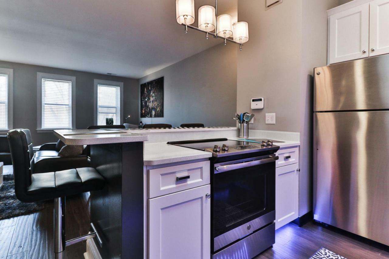 Luxury Apt W/ Spectrum Mood Lighting - Historic Cherokee Street Antique Row مرتفعات ميريلاند المظهر الخارجي الصورة